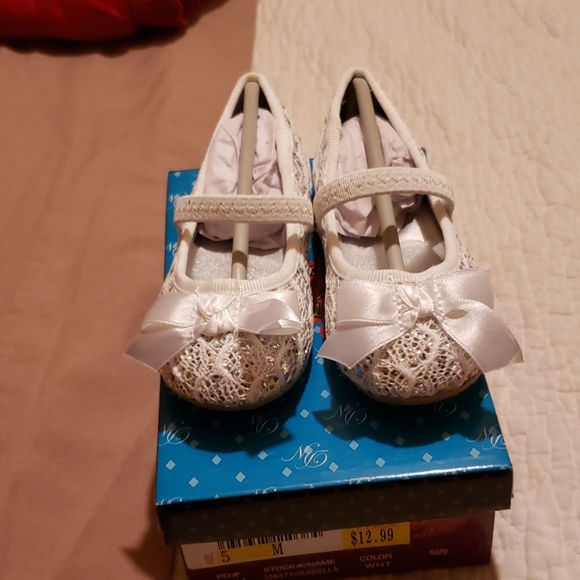 Shoes - Picture 2 of 2